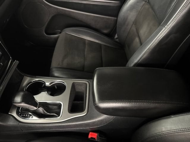 2020 Jeep Grand Cherokee Altitude 4x2