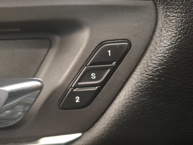 2019 RAM 1500 Laramie Crew Cab 4x4 5'7" Box