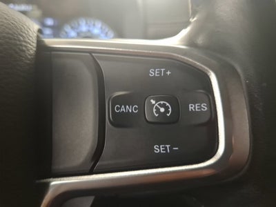 2019 RAM 1500 Laramie Crew Cab 4x4 5'7" Box