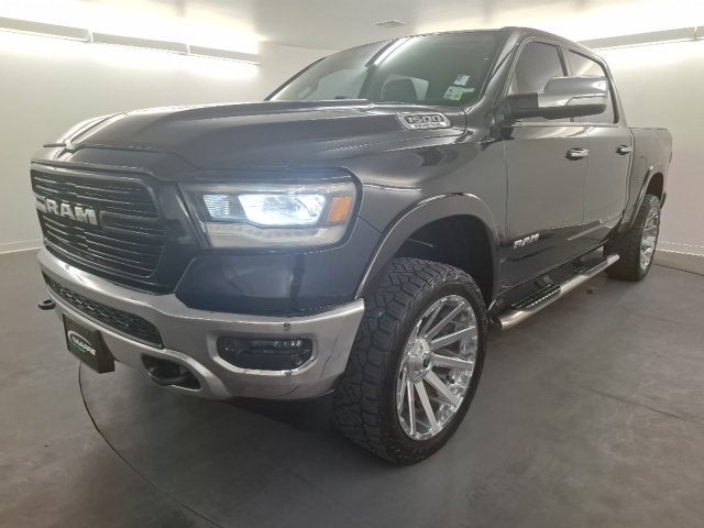 2019 RAM 1500 Laramie Crew Cab 4x4 5'7" Box
