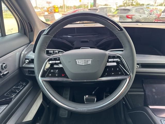 2026 Cadillac VISTIQ Luxury