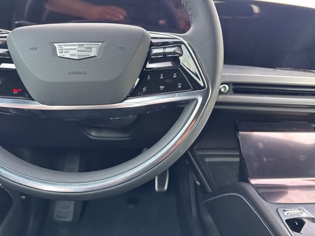 2026 Cadillac VISTIQ Luxury