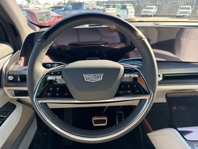 2026 Cadillac VISTIQ Sport