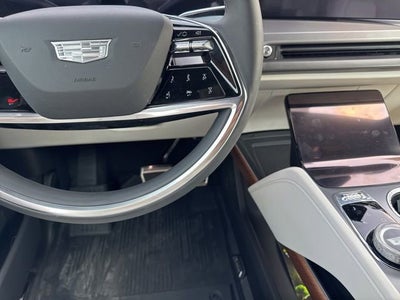 2026 Cadillac VISTIQ Sport