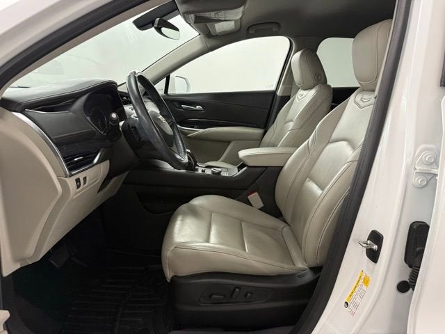 2019 Cadillac XT4 FWD Premium Luxury