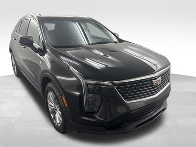 2025 Cadillac XT4 Premium Luxury