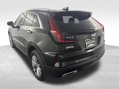 2025 Cadillac XT4 Premium Luxury
