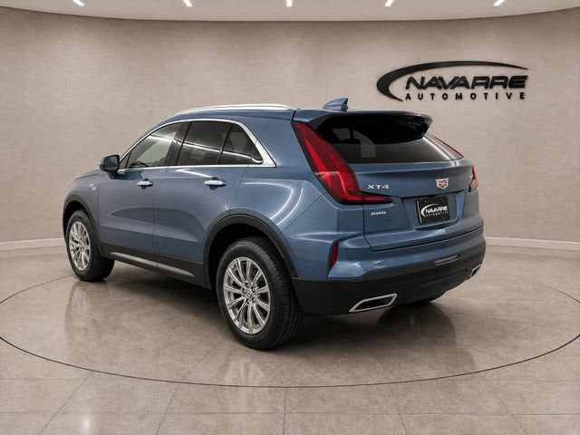 2025 Cadillac XT4 Premium Luxury