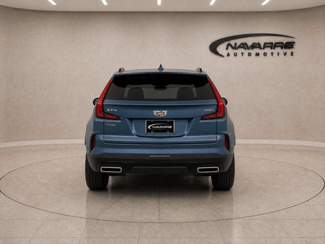 2025 Cadillac XT4 Premium Luxury