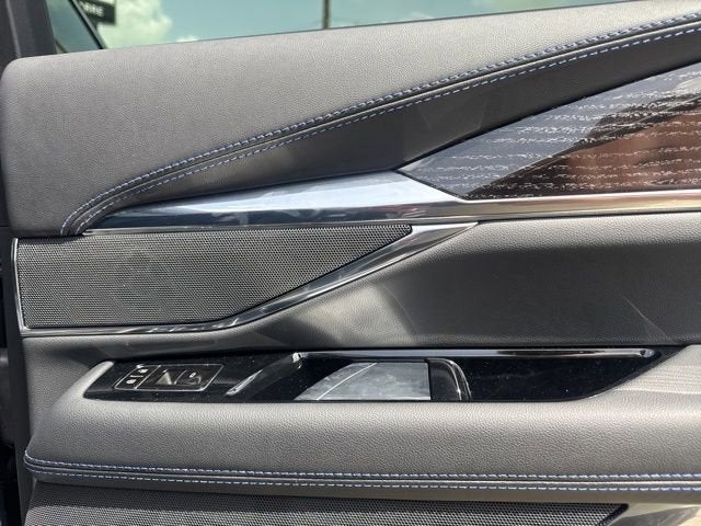 2026 Cadillac ESCALADE IQ Luxury