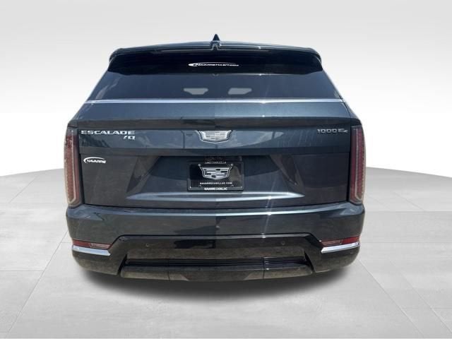 2026 Cadillac ESCALADE IQ Luxury