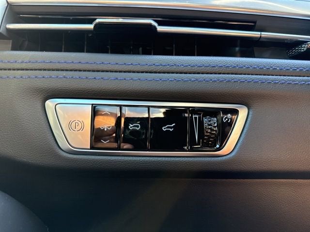 2026 Cadillac ESCALADE IQ Sport