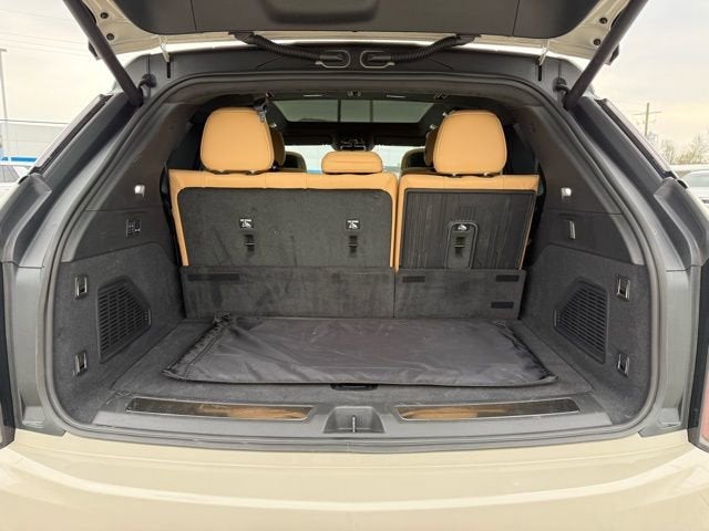 2026 Cadillac ESCALADE IQ Premium Sport