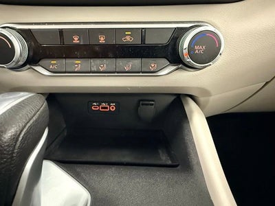 2025 Nissan Altima SV FWD