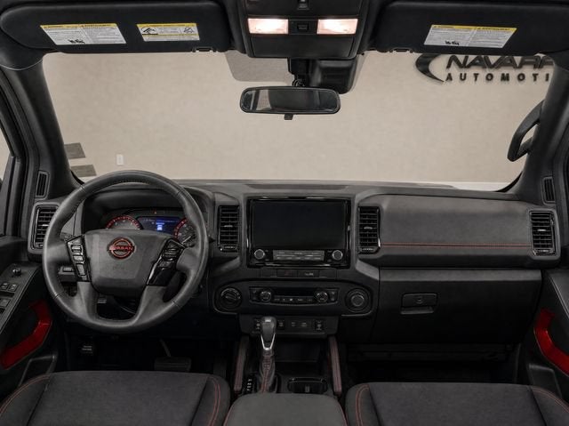 2022 Nissan Frontier Crew Cab PRO-X 4x2