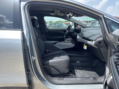 2025 Cadillac OPTIQ Luxury 1