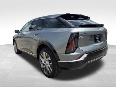 2025 Cadillac OPTIQ Luxury 1