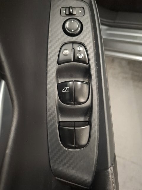 2025 Nissan SENTRA Base