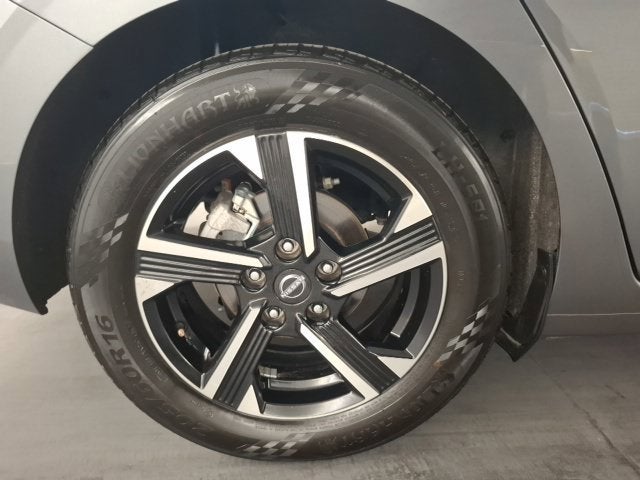 2025 Nissan SENTRA Base