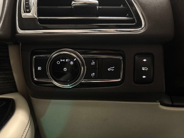 2020 Lincoln Navigator Black Label
