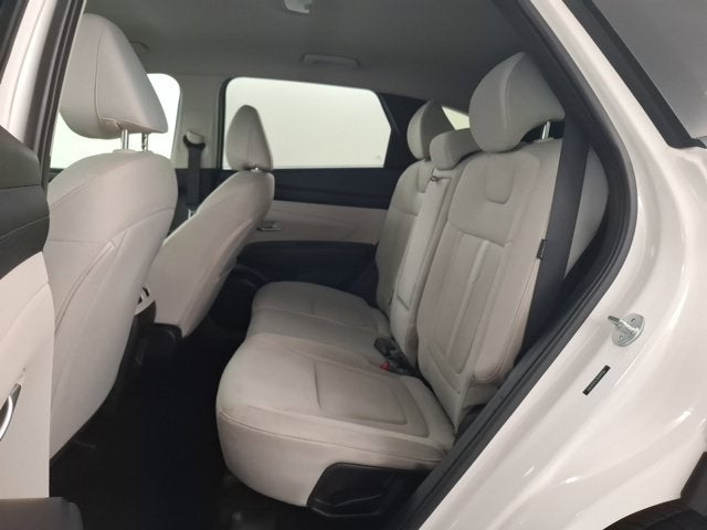 2025 Hyundai TUCSON Base