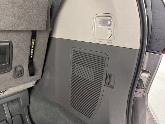 2020 Toyota Sienna XLE Auto Access Seat
