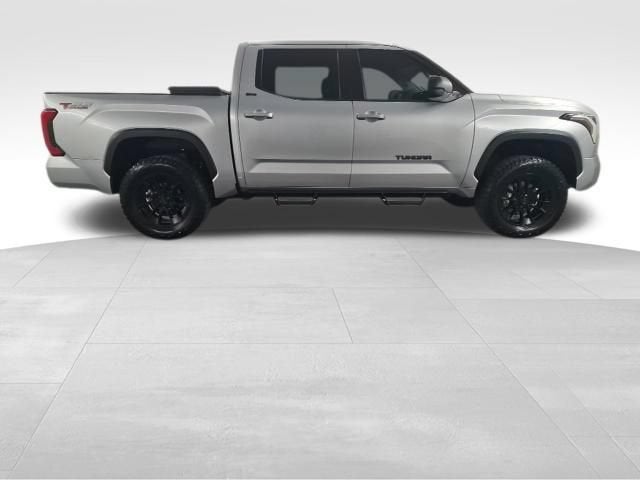 2024 Toyota Tundra SR5 — photo 8