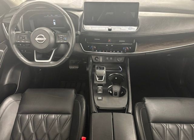 2024 Nissan Rogue Platinum FWD