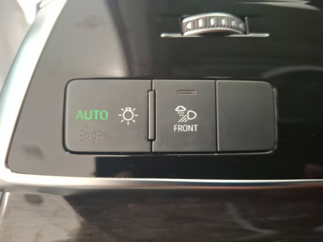 2022 Audi Q7 Premium 55 TFSI quattro Tiptronic