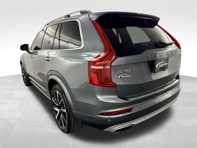 2019 Volvo XC90 T6 Momentum