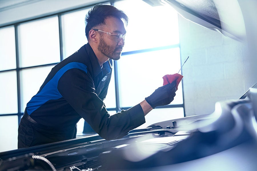 8-QUART ACDELCO GM OE DEXOS1® FULL SYNTHETIC OIL CHANGE AND TIRE ROTATION